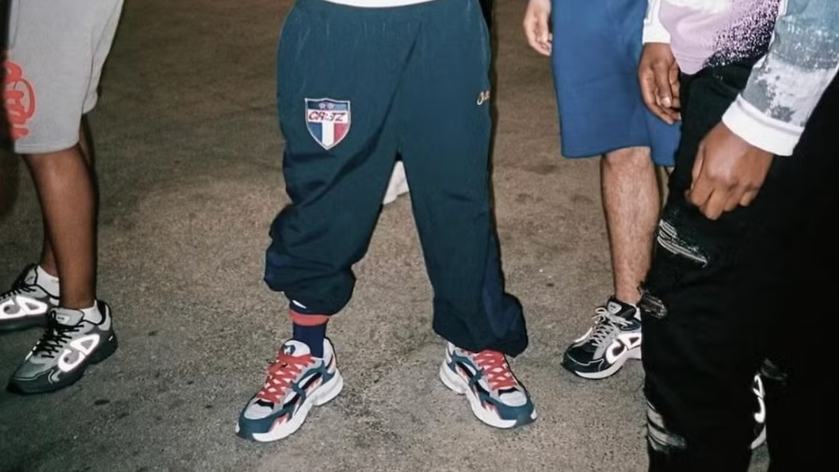 Hinh anh 6: SHARK STA: BAPE mang bieu tuong ca map len doi giay