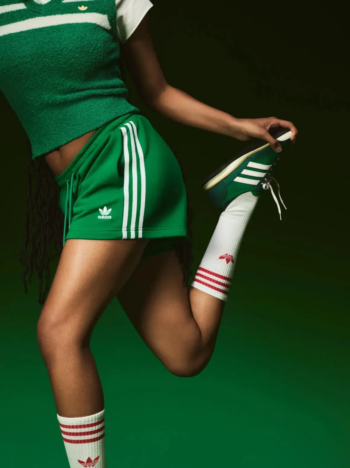 Top 6 phối màu hot nhất của adidas SL72 OG trong 2024 Hinh anh 3: Top 6 phoi mau hot nhat cua adidas SL72 OG trong 2024