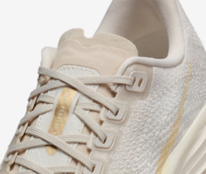 Giay Nike ZoomX Pegasus Plus 'Light Orewood' FQ7261-100