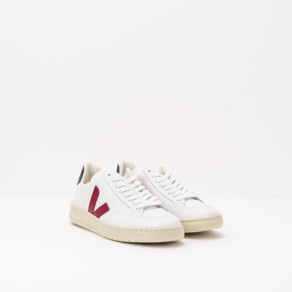 Giay Veja V-12 'White Marsala Nautico' XD021955