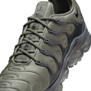 Giay Nike Air VaporMax Plus 'Dark Stucco' AT5681-001