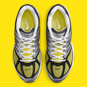 Giay Nike Pegasus 2K5 'Silver Yellow' HQ5718-100