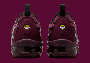 Giay Nike Air Vapor Max Plus 'Night Maroon' FN6850-681