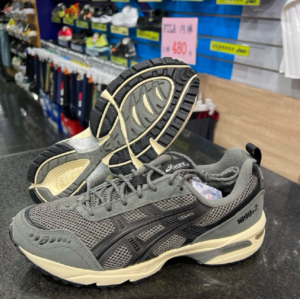 Giay Asics Gel 1090V2 'Truffle Grey Black' 1203A382-022