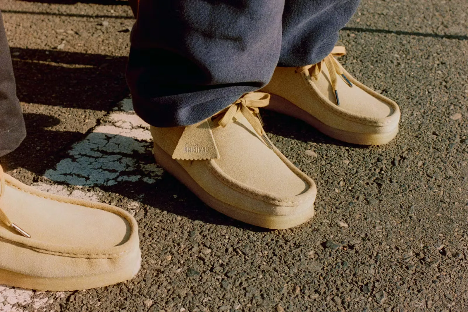 Hinh anh 2: Clarks in Tokyo: Cau chuyen ve cuoc noi loan tham lang