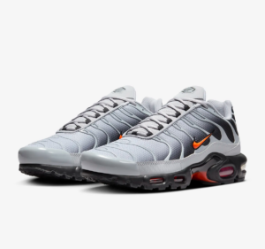 Giay Nike Air Max Plus 'Wolf Grey Picante Red' DM0032-011