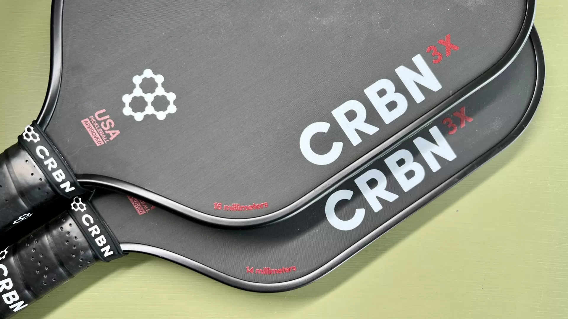 Hinh anh 3: Review vot Pickleball CRBN 1X and 2X 16MM Power