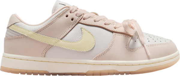 Giay Nike Wmns Dunk Low 'Light Soft Pink' FB7910-601