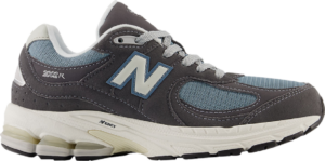 Giay New Balance 2002R Big Kid 'Magnet Lead' GC2002FB