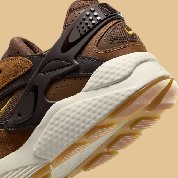 Giay Nike Air Huarache Runner 'Cacao Wow' DZ3306-201