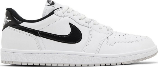 Giay Nike Air Jordan 1 Retro Low OG 'Metallic Black' FB9933-102