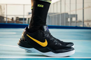 Giay Nike Kobe 8 Protro 'Lakers Away' HF9550-001