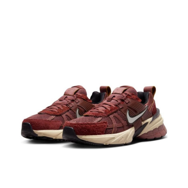 Giay Nike V2K Run 'Dark Pony' FN6703-201