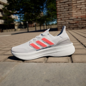 Giay Adidas Ultraboost 5 'Cloud White Red' ID8818
