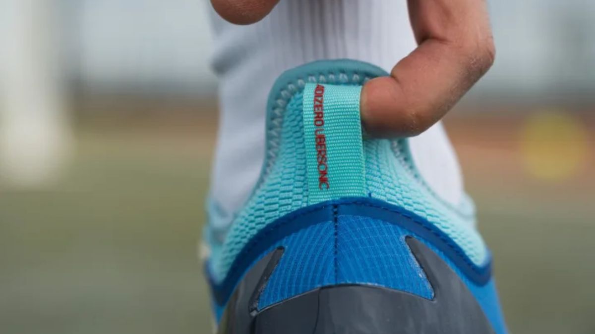 Review Adidas Adizero Ubersonic 4.1: Có đáng để sở hữu? Hinh anh 12: Review Adidas Adizero Ubersonic 4.1: Co dang de so huu?