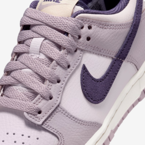 Giay Nike Dunk Low GS 'Light Violet Ore' HQ3573-202