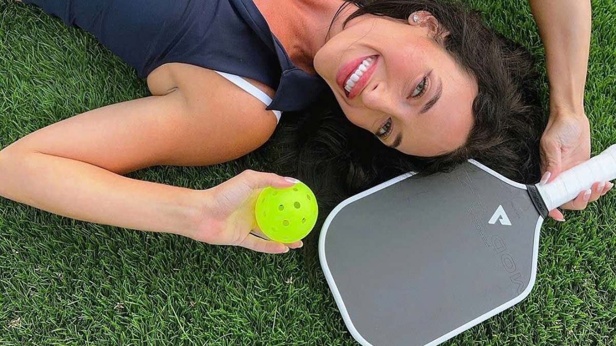 Review chi tiết vợt pickleball Joola Persius Mod TA-15 Hinh anh 4: Review chi tiet vot pickleball Joola Persius Mod TA-15