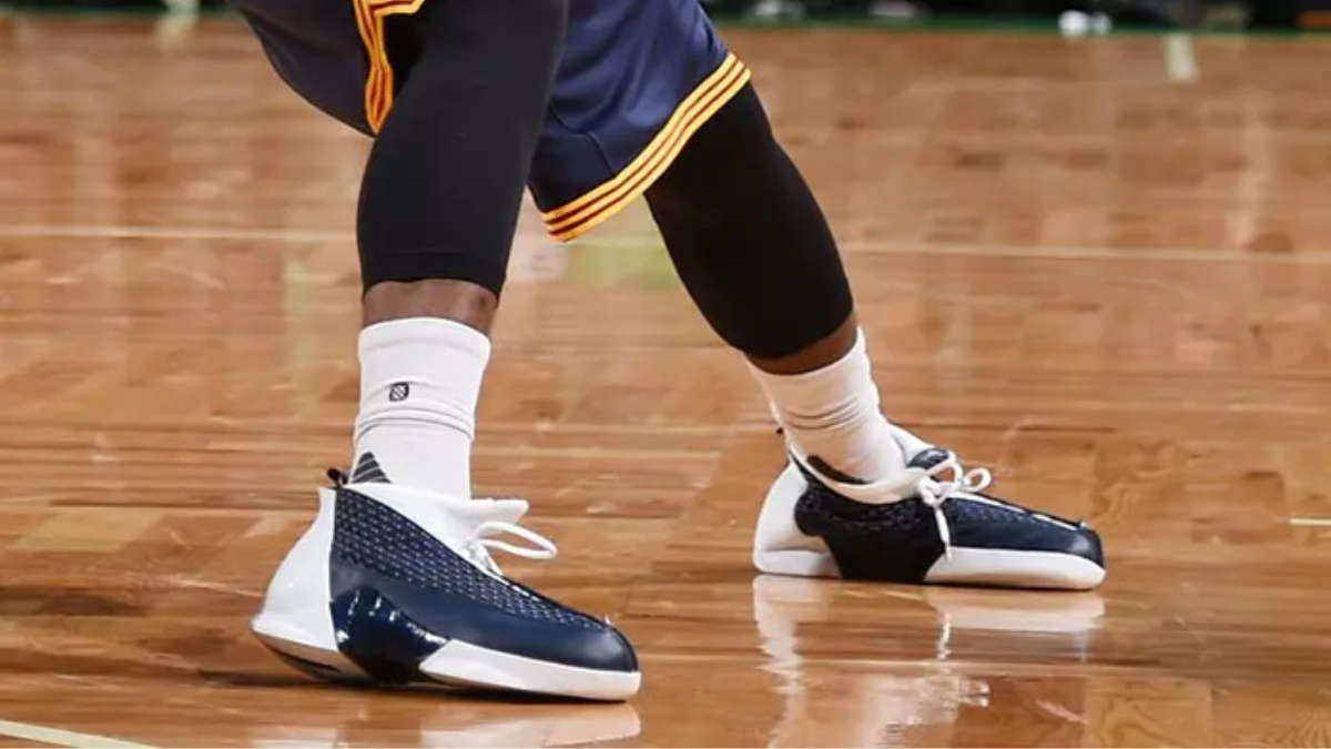 Top những đôi giày "xấu xí" đến mức gây ám ảnh! Hinh anh 11: Top nhung doi giay "xau xi" den muc gay am anh!