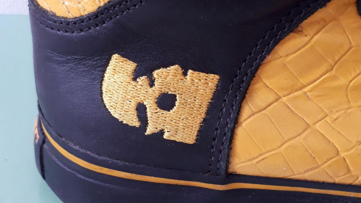 Cận cảnh những đôi giày collab huyền thoại của Wu-Tang Clan Hinh anh 8: Can canh nhung doi giay collab huyen thoai cua Wu-Tang Clan