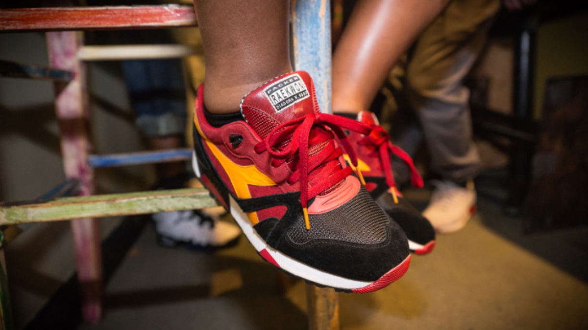 Cận cảnh những đôi giày collab huyền thoại của Wu-Tang Clan Hinh anh 13: Can canh nhung doi giay collab huyen thoai cua Wu-Tang Clan