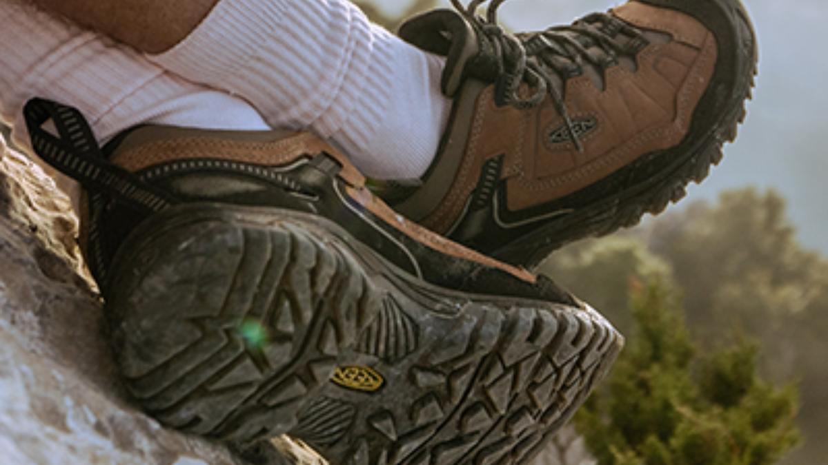 Thời trang Gorpcore: Những thương hiệu không thể bỏ qua Hinh anh 11: Thoi trang Gorpcore: Nhung thuong hieu khong the bo qua