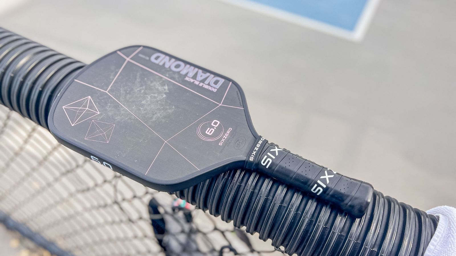 Review thực tế vợt Pickleball SixZero Double Black Diamond Hinh anh 4: Review thuc te vot Pickleball SixZero Double Black Diamond