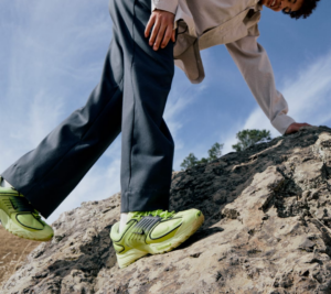 Giay Nike Air Pegasus 'Wave Light Lemon Twist' IB0612-700