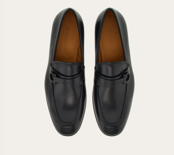 Giay Salvatore Ferragamo Moccasin 'Black' 021688-765785