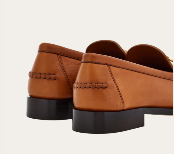 Giay Salvatore Ferragamo Moccasin Gancini Ornament 'Tan' 01H704-769756