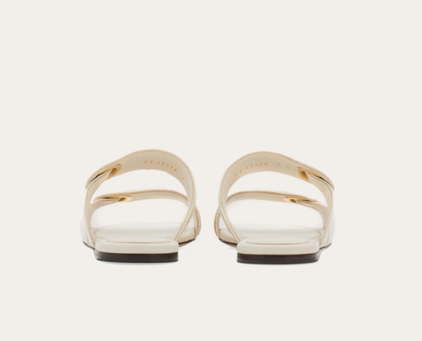 Dep Salvatore Ferragamo Gancini Ornament 'Mascarpone' 01I199-774581