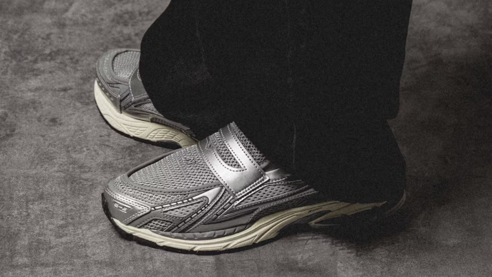 New Balance: Tổng hợp các mẫu giày đáng mua nhất năm 2024 Hinh anh 7: New Balance: Tong hop cac mau giay dang mua nhat nam 2024