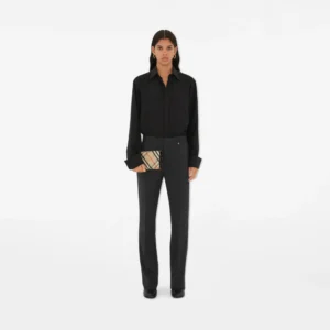 Vi Burberry Snip Chain Strap Wallet 'Sand' 80992131