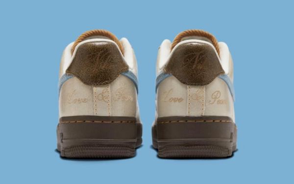Giay Nike Air Force 1 Low 'Love & Peace' HQ3458-142