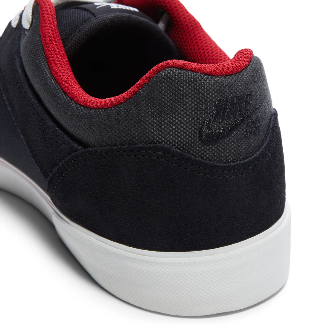 Giay Nike Malor SB 'Black Gym Red' FV6064-003