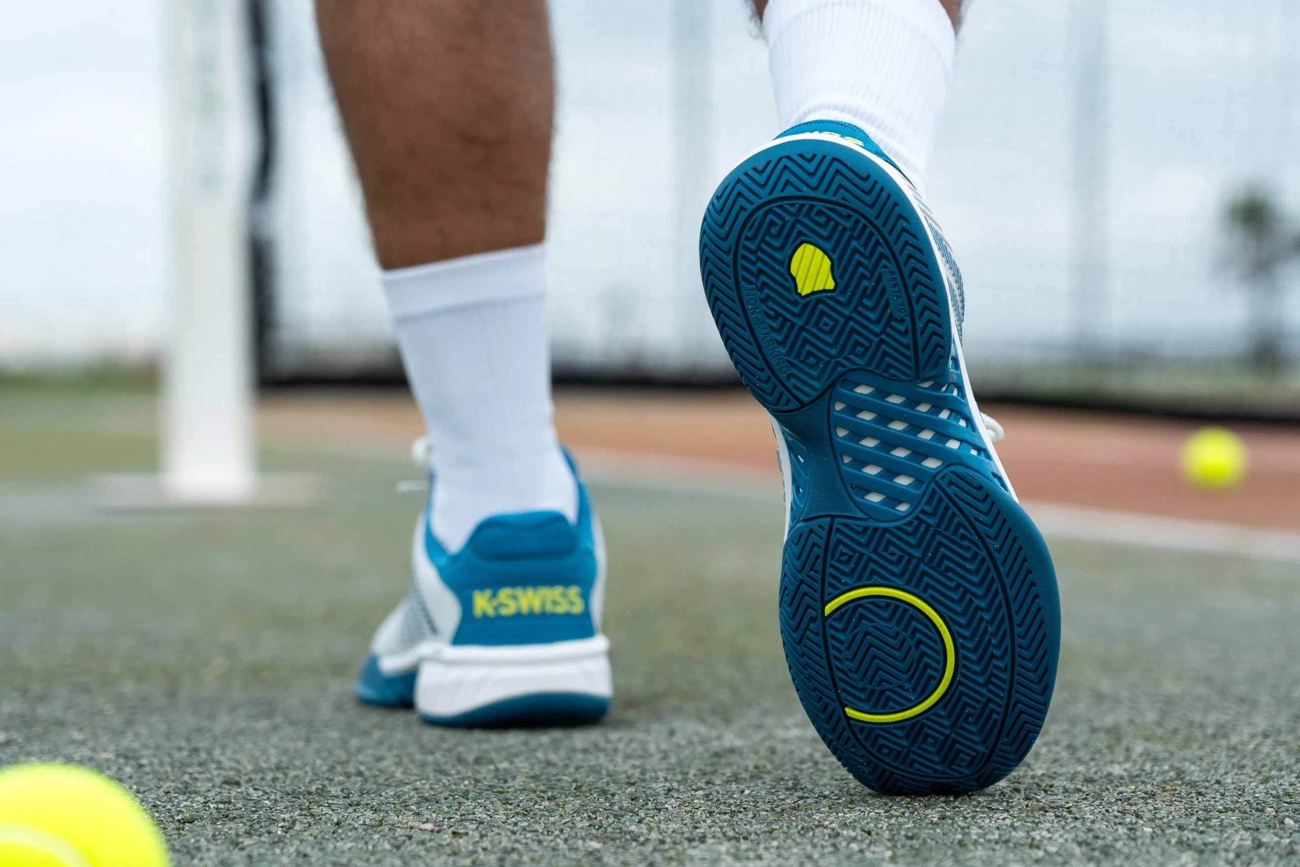 Hãy cùng xem đâu là những đôi giày Tennis tốt nhất? Hinh anh 8: Hay cung xem dau la nhung doi giay Tennis tot nhat?