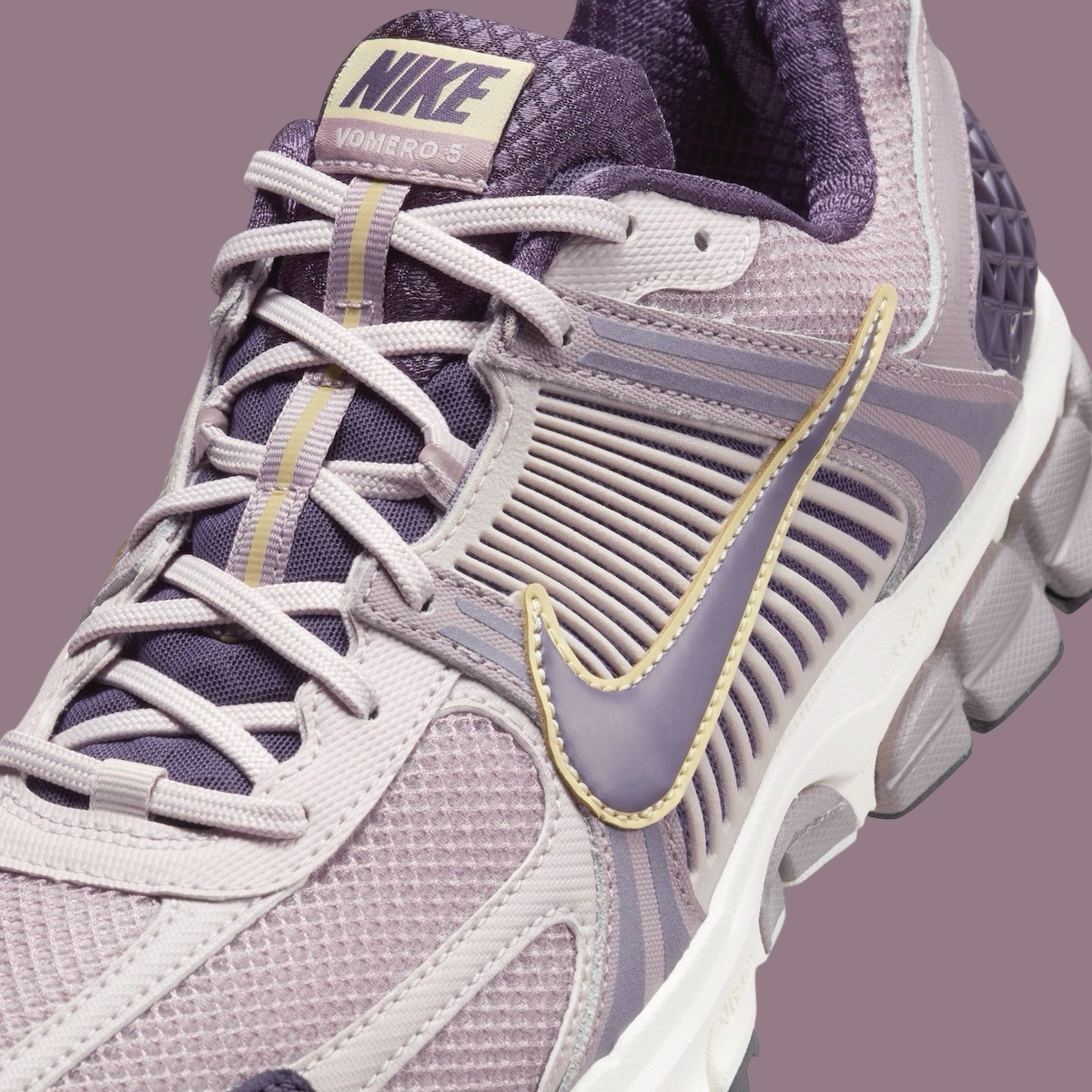 Giay Nike Air Zoom Vomero 5 'Platinum Violet' HQ3643-019