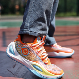 Giay Rigorer AR1 'Family Ties' Z323360104-15