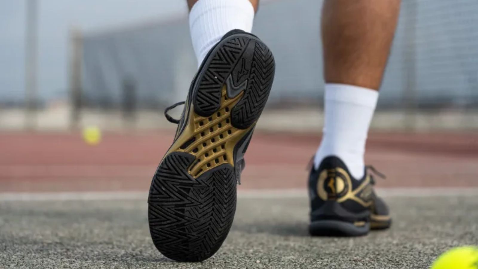 Đánh giá chi tiết Mizuno Wave Exceed Tour 6 Hinh anh 12: Danh gia chi tiet Mizuno Wave Exceed Tour 6