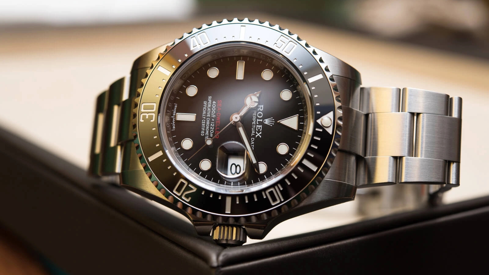 Sao Hollywood mê mệt chiếc đồng hồ Rolex Oyster Perpetual Hinh anh 3: Sao Hollywood me met chiec dong ho Rolex Oyster Perpetual