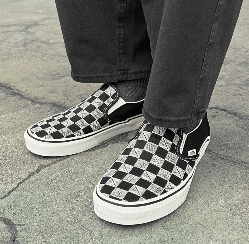 Alternative view of Giày Vans Stitch Checkerboard Slip-on 'Black' VN000BVZCJJ