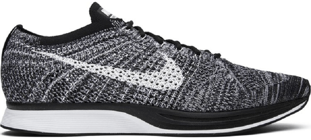 Giay Nike Flyknit Racer 'Oreo 2.0' 526628-012