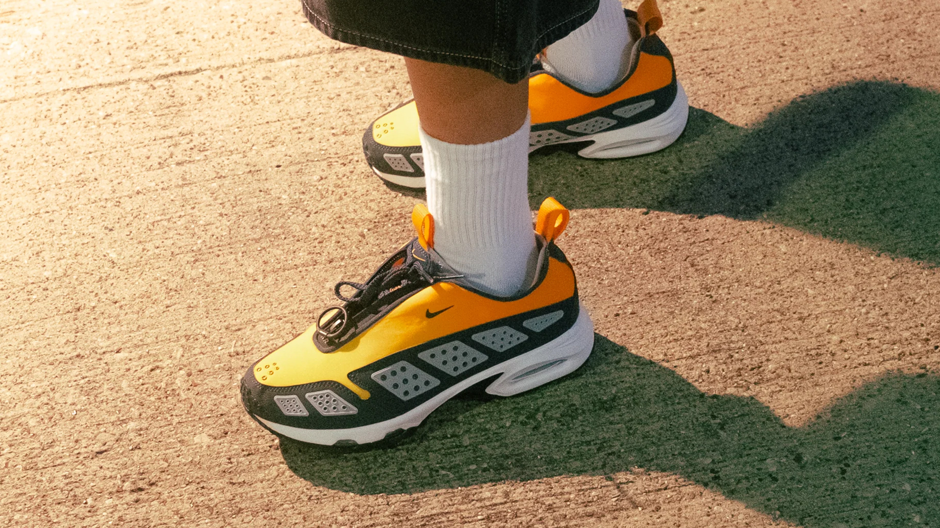 Những đôi giày đẹp nhất năm 2024 Hinh anh 8: Nhung doi giay dep nhat nam 2024