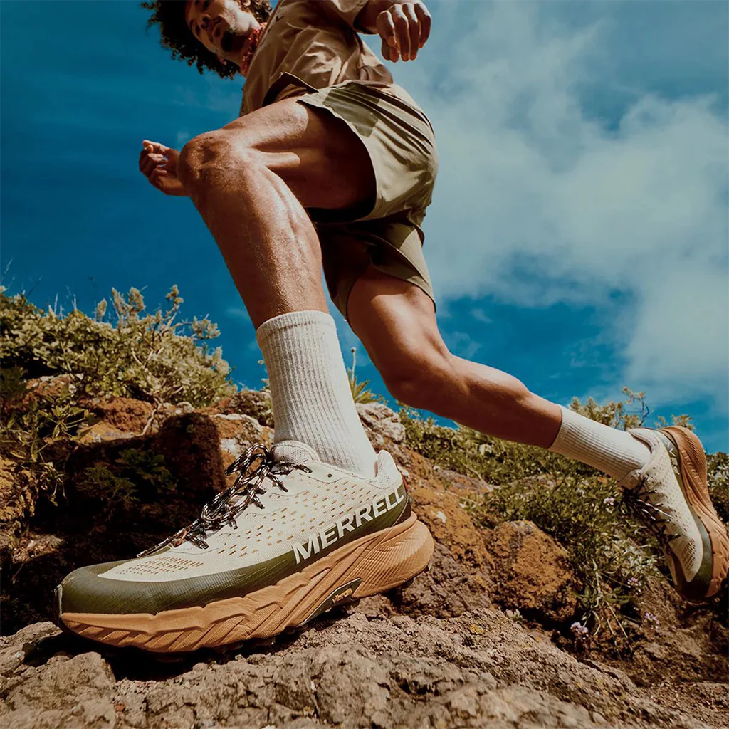 Merrell Agility Peak 5 GTX đôi giày hiking với khả năng chống nước hoàn hảo Hinh anh 5: Merrell Agility Peak 5 GTX doi giay hiking voi kha nang chong nuoc hoan hao