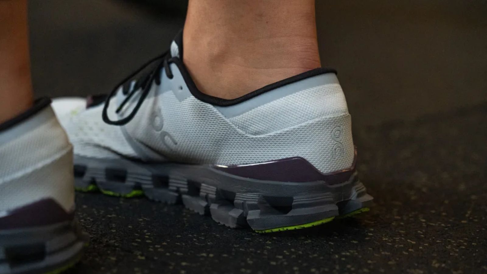 Review On Cloud X 4: Liệu có xứng đáng với giá tiền? Hinh anh 8: Review On Cloud X 4: Lieu co xung dang voi gia tien?