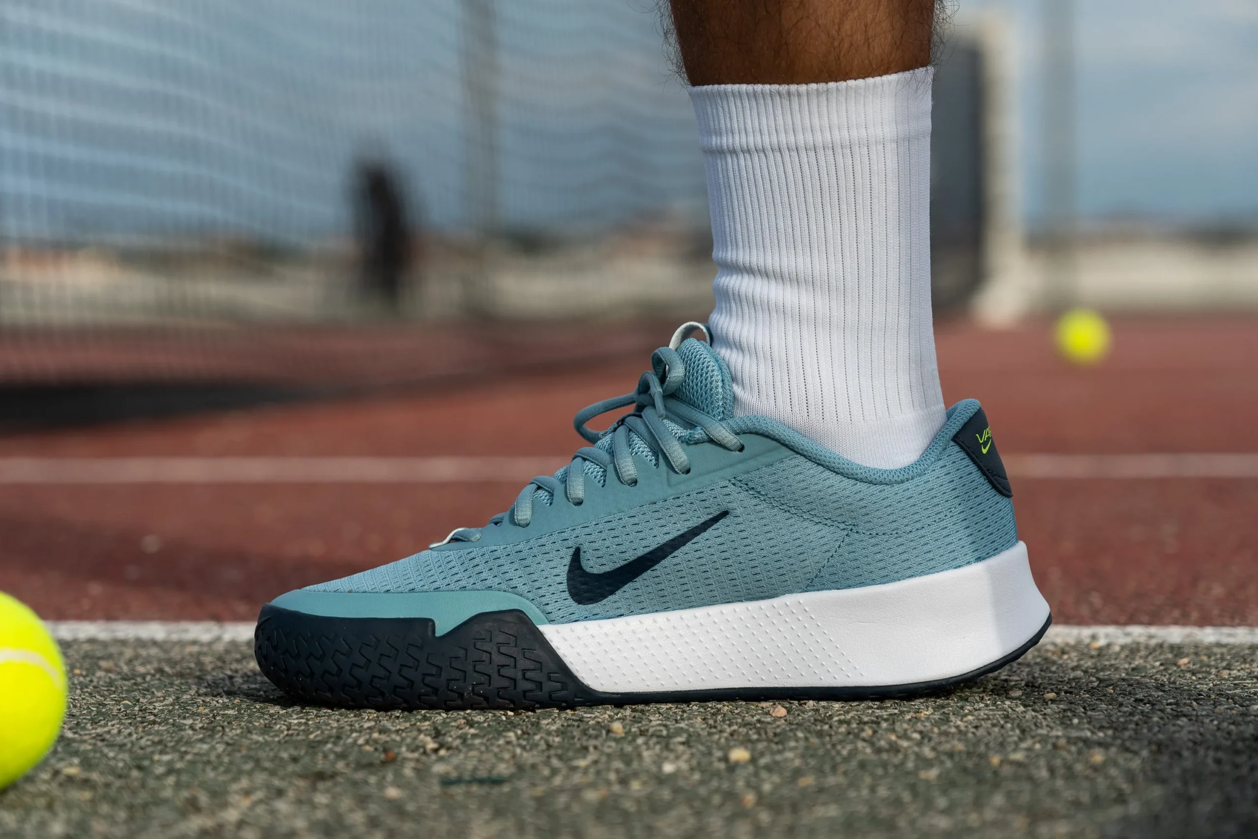 Danh gia Giay Tennis Nike Court Vapor Lite 2: Su lua chon tuyet voi cho nguoi choi moi