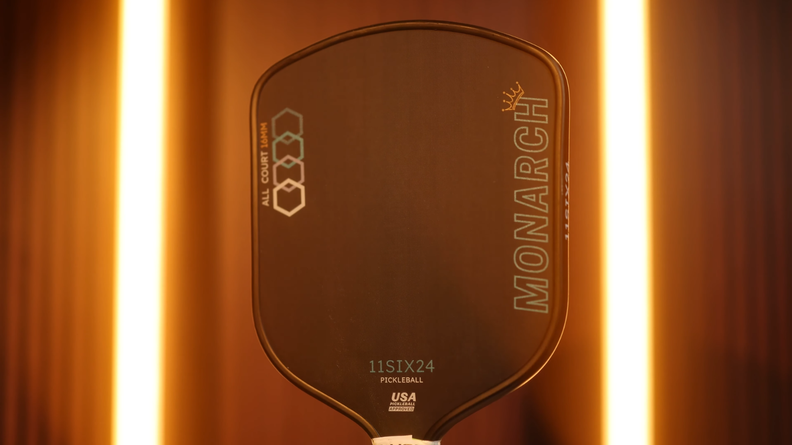 Hinh anh 4: Vot pickleball 11SIX24 Monarch All Court voi thiet ke hybrid va sweet spot rong