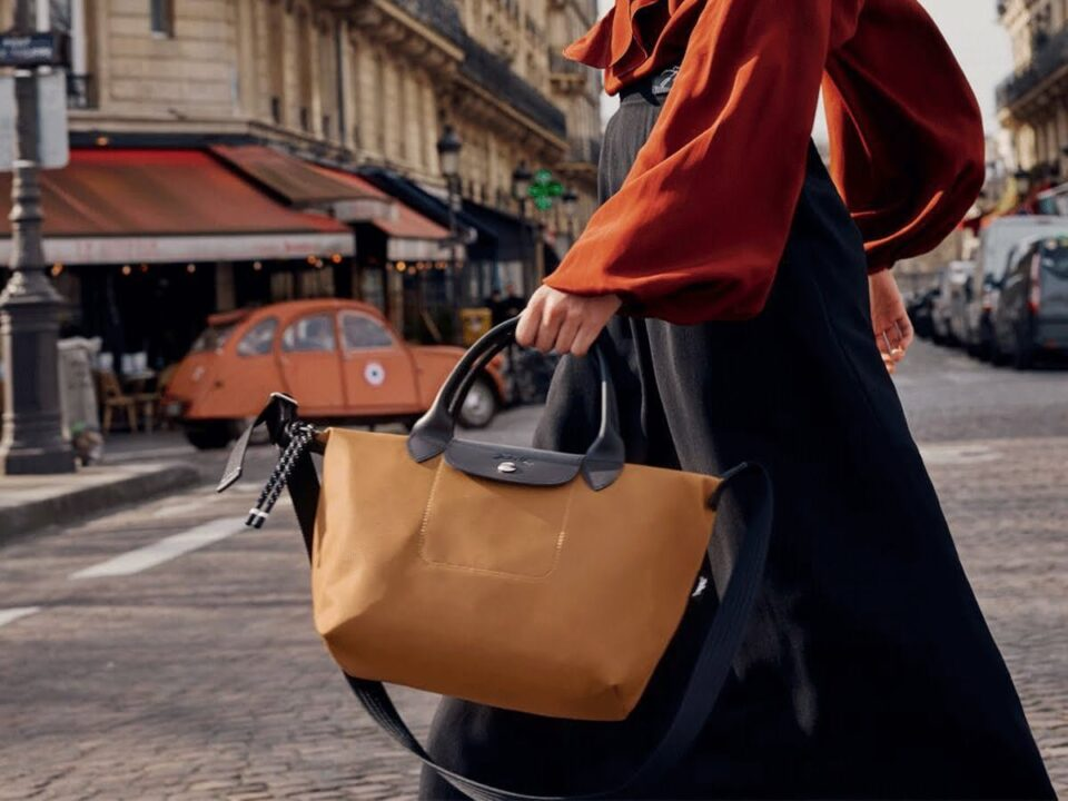 Longchamp - Thương hiệu Pháp xu hướng 2025 Hinh anh 3: Longchamp - Thuong hieu Phap xu huong 2025