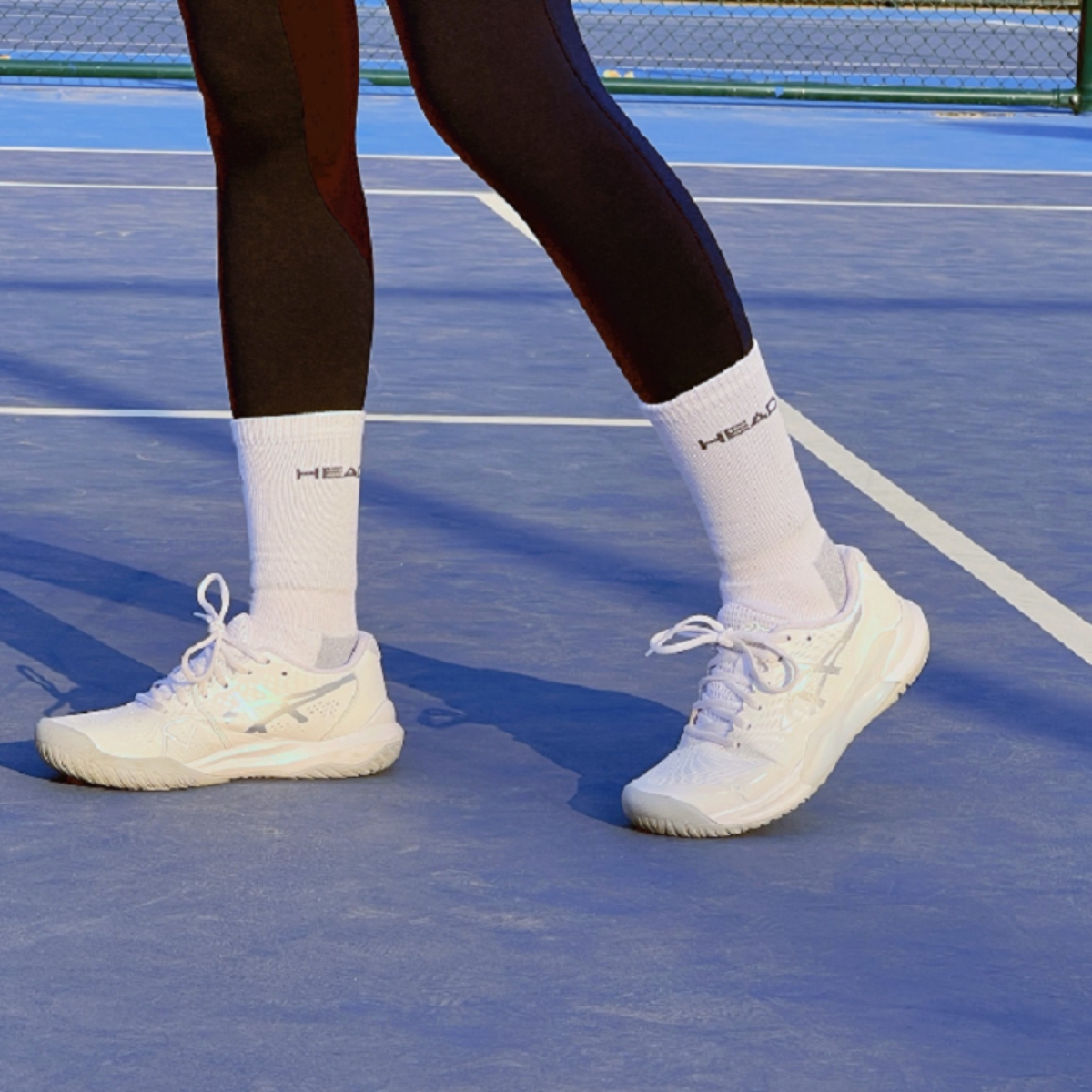 Nhũng đôi giày Asics tốt nhất năm 2024