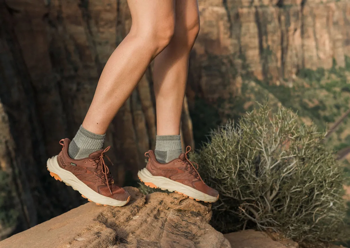 Hoka Anacapa 2 Low GTX doi giay hiking dinh nhat 2024