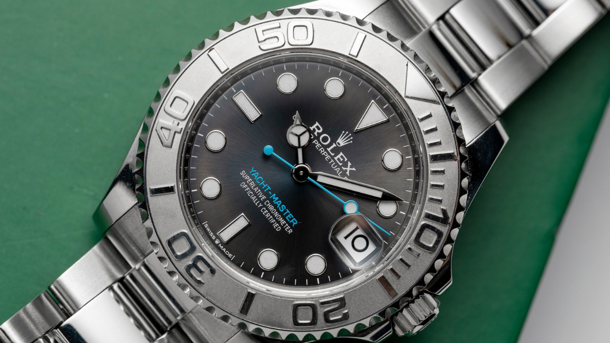 Dong ho Rolex Yacht-Master 37 voi thiet ke sang trong va dang cap